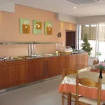 Meliton 3*