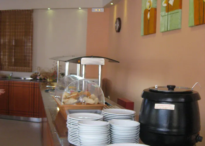 Meliton Hotel Theológos