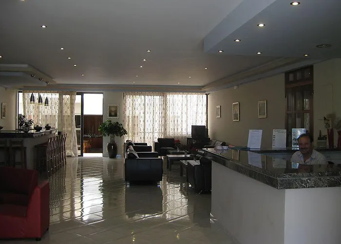 Meliton Hotel 3*