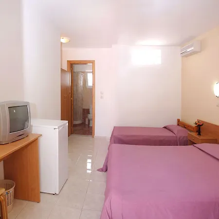 Meliton Hotel Theológos