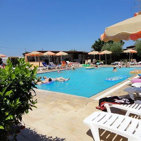 Meliton Hotel Theológos