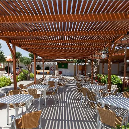 Meliton 3* Theológos