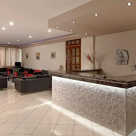 Meliton Hotel