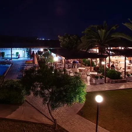 Meliton Hotel Theológos