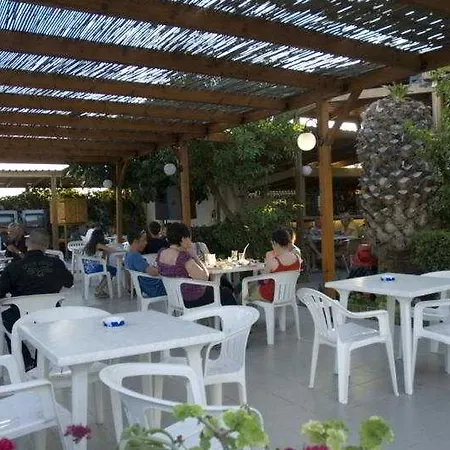 Meliton 3*