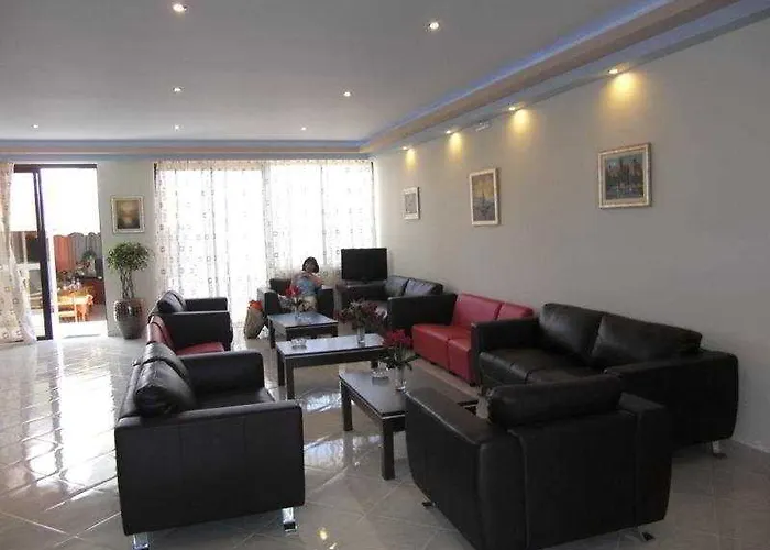 Meliton Otel Theológos